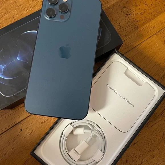 超美品】 Apple iPhone12promax 256GB おまけ : Apple iPhone 12